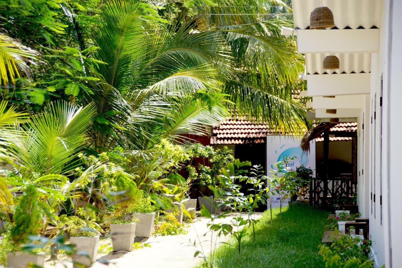 Hotel Feel The Waves Arugam Bay Esterno foto
